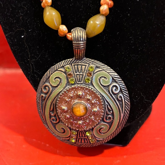 VCLM necklace - Picture 2 of 4